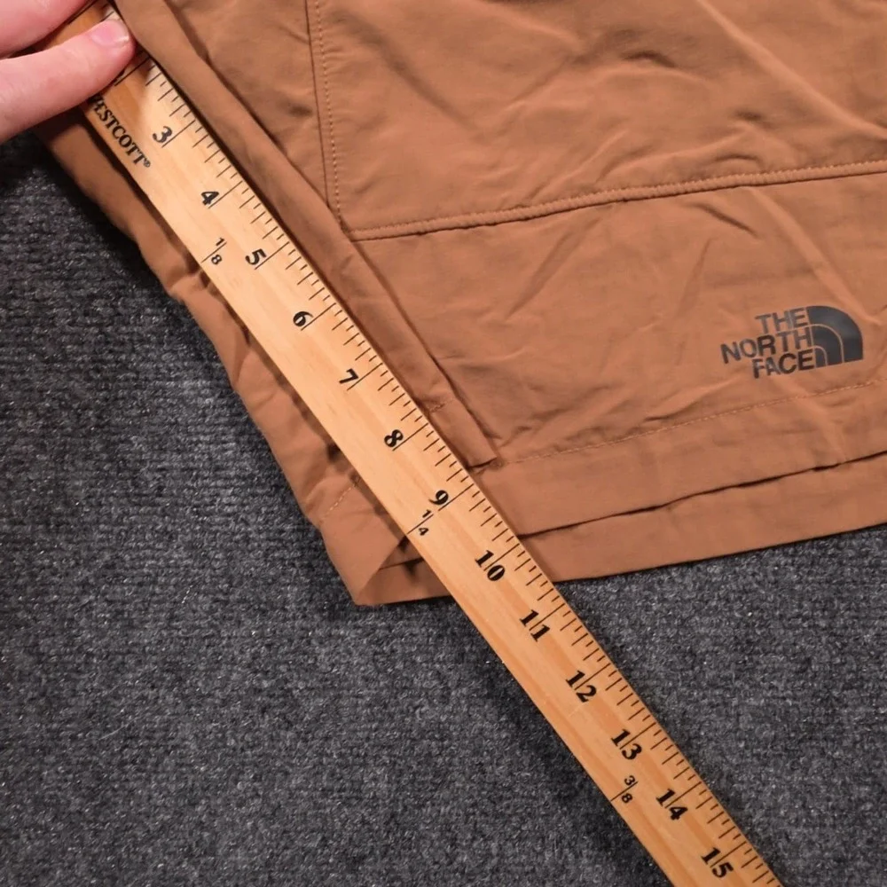 The North Face Class V Belted Pathfinder Shorts Mens 40 Brown Hiking Outdoor